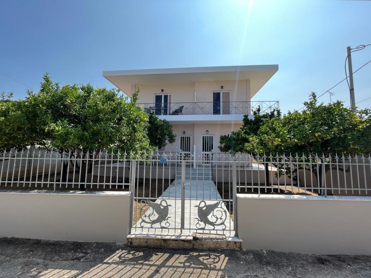 Koulouras Holiday Apartments Nikolaíika Extérieur photo